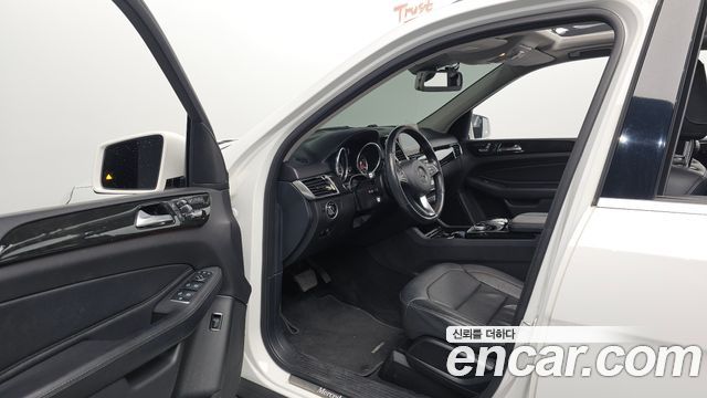 Mercedes-Benz GLE-Class (W166) GLE350 d 4MATIC 2016 — фото 10