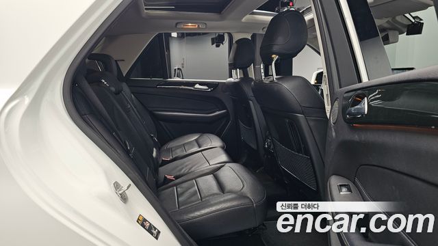 Mercedes-Benz GLE-Class (W166) GLE350 d 4MATIC 2016 — фото 12