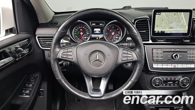 Mercedes-Benz GLE-Class (W166) GLE350 d 4MATIC 2016 — фото 13