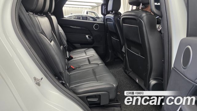 Land Rover Discovery 5 2.0 SD4 SE 2019 — фото 15