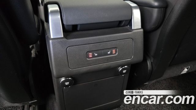 Land Rover Discovery 5 2.0 SD4 SE 2019 — фото 23