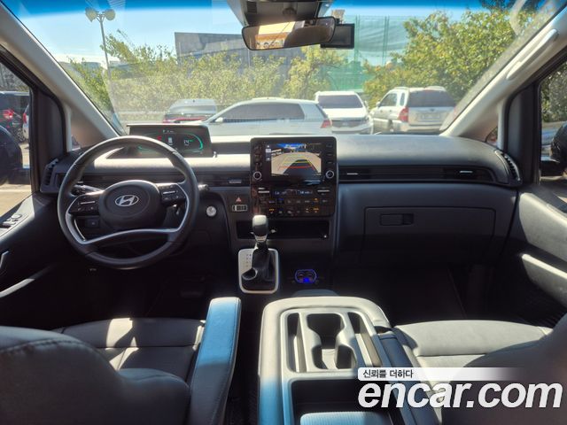 Hyundai Staria HEV 1.6 Tourer 9-Seater Modern 2025 — фото 7