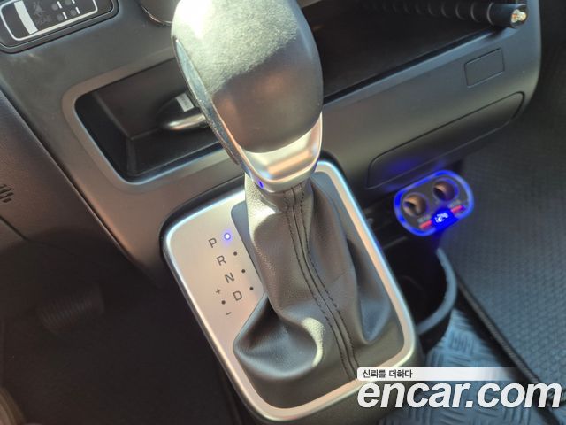 Hyundai Staria HEV 1.6 Tourer 9-Seater Modern 2025 — фото 9