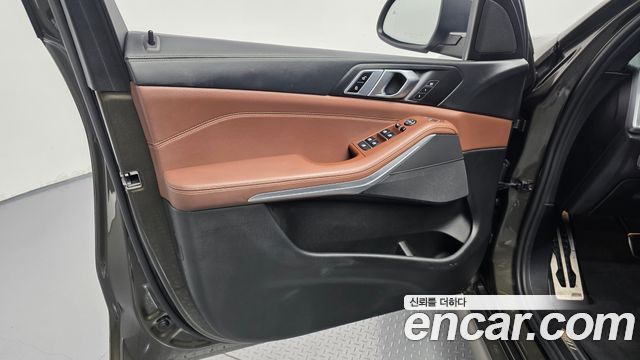 BMW X5 (G05) xDrive 40i M Sport 2022 — фото 24