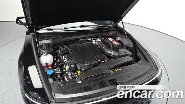 Hyundai Grandeur (GN7) 3.5 LPG 2WD Premium 2024 — фото 6