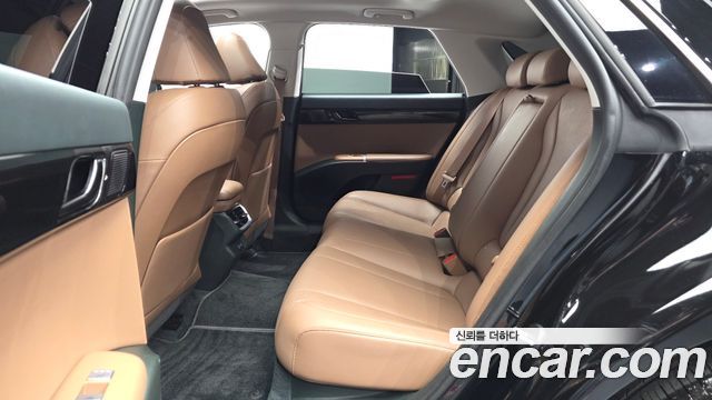 Hyundai Grandeur (GN7) 3.5 LPG 2WD Premium 2024 — фото 26