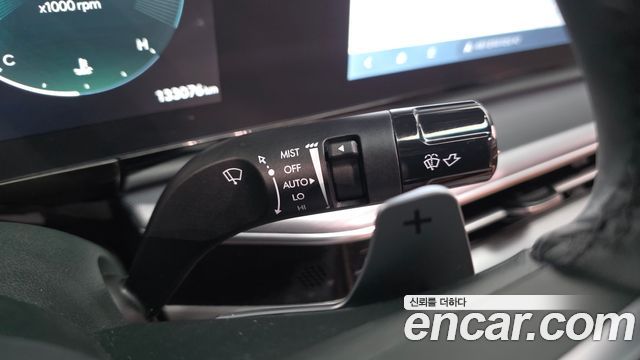 Hyundai Grandeur (GN7) 3.5 LPG 2WD Premium 2024 — фото 30