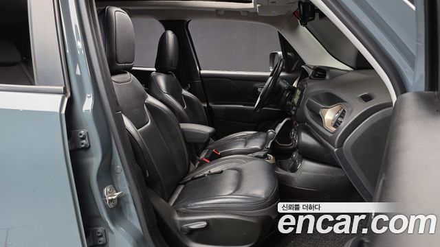 Jeep Renegade 2.0 Diesel Longitude AWD 2017 — фото 11