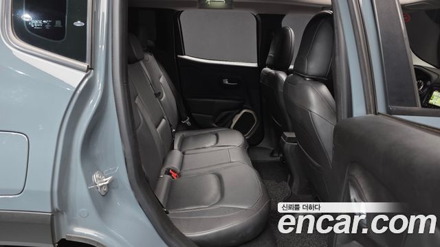 Jeep Renegade 2.0 Diesel Longitude AWD 2017 — фото 12