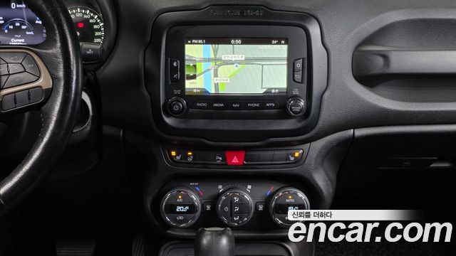 Jeep Renegade 2.0 Diesel Longitude AWD 2017 — фото 13