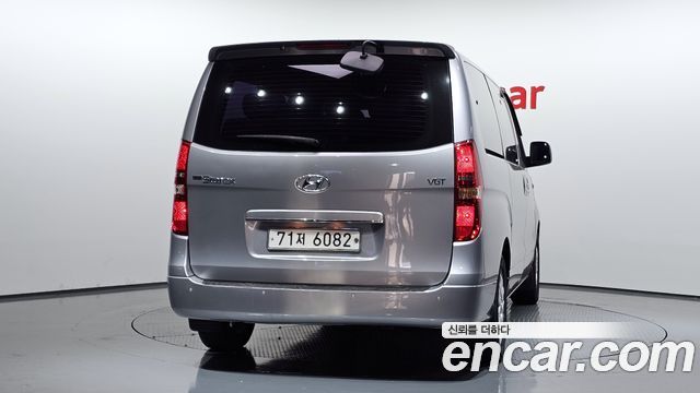 Hyundai Grand Starex Wagon 12-Seater Modern 2019 — фото 4