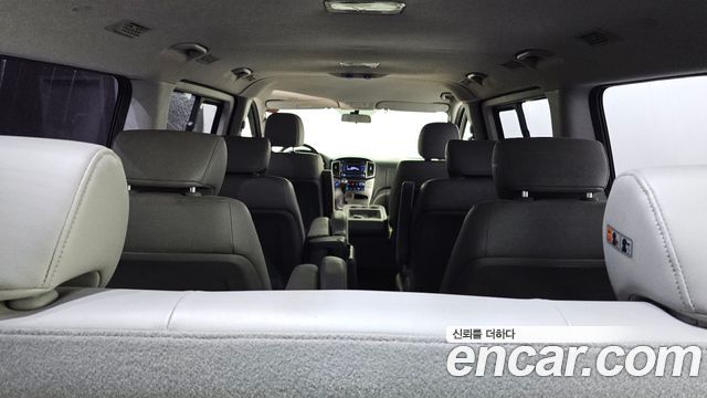Hyundai Grand Starex Wagon 12-Seater Modern 2019 — фото 15