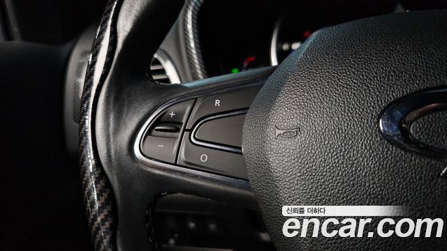 Renault Korea QM6 Gasoline 2WD LE 2019 — фото 16