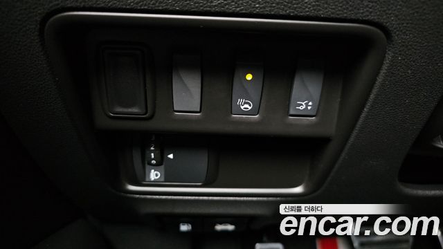Renault Korea QM6 Gasoline 2WD LE 2019 — фото 27