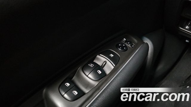 Renault Korea QM6 Gasoline 2WD LE 2019 — фото 29