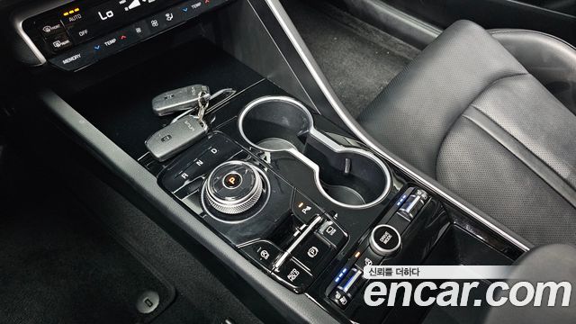 Kia K5 (III) 2.0 Prestige 2022 — фото 9