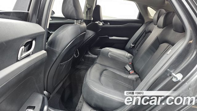 Kia K5 (III) 2.0 Prestige 2022 — фото 12