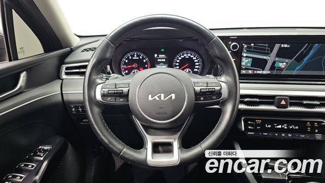 Kia K5 (III) 2.0 Prestige 2022 — фото 15