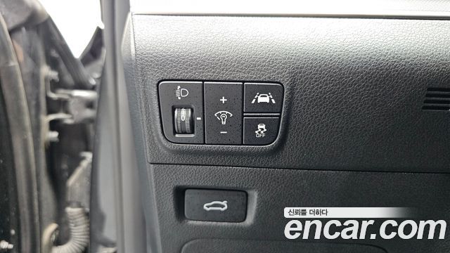 Kia K5 (III) 2.0 Prestige 2022 — фото 20