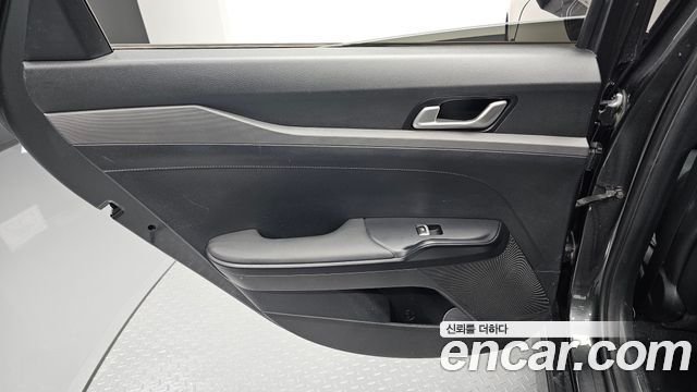 Kia K5 (III) 2.0 Prestige 2022 — фото 25