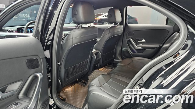Mercedes-Benz A-Class (W177) A220 Sedan 2021 — фото 12