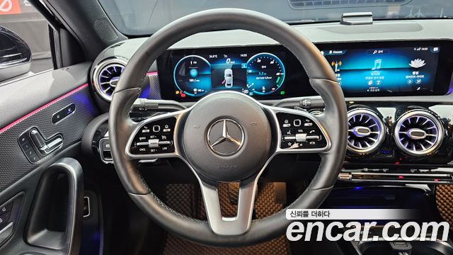 Mercedes-Benz A-Class (W177) A220 Sedan 2021 — фото 13