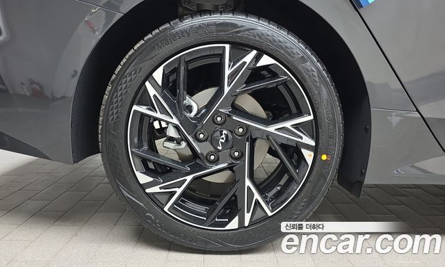 Kia K5 (III) 2.0 LPi(Disabled) Signature 2024 — фото 5