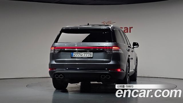 Lincoln Aviator (II) 3.0 Reserve  AWD 2021 — фото 4