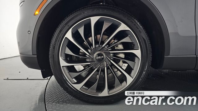 Lincoln Aviator (II) 3.0 Reserve  AWD 2021 — фото 5