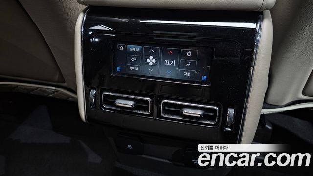 Lincoln Aviator (II) 3.0 Reserve  AWD 2021 — фото 28