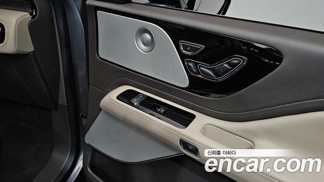 Lincoln Aviator (II) 3.0 Reserve  AWD 2021 — фото 42