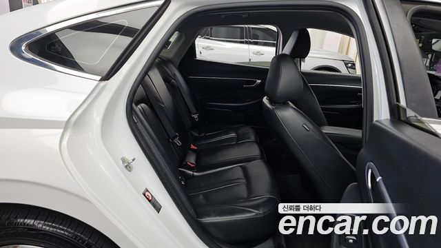 Hyundai Sonata (DN8) 2.0 Premium 2021 — фото 12