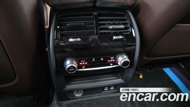 BMW 5 Series (G30) 530e M Sport 2021 — фото 18