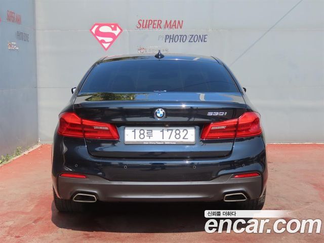 BMW 5 Series (G30) 530i M Sport Package Plus 2019 — фото 4