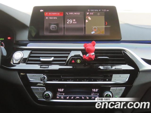 BMW 5 Series (G30) 530i M Sport Package Plus 2019 — фото 15