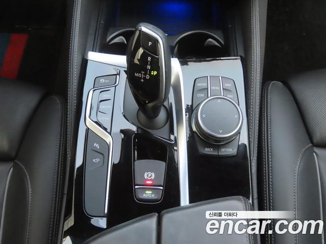 BMW 5 Series (G30) 530i M Sport Package Plus 2019 — фото 16