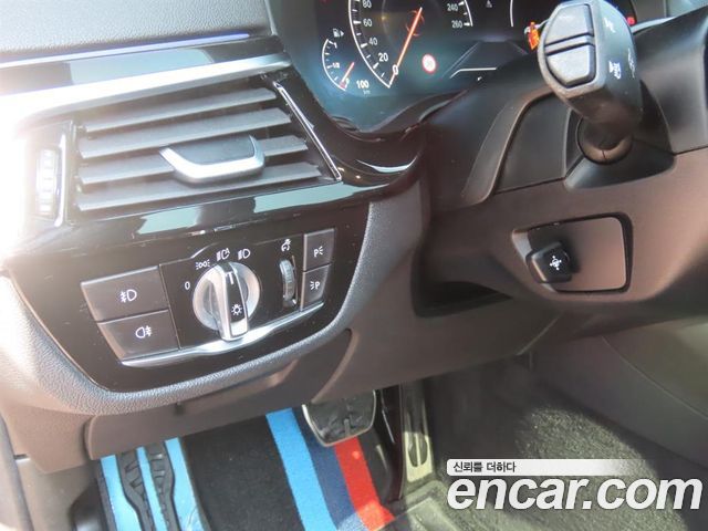 BMW 5 Series (G30) 530i M Sport Package Plus 2019 — фото 18
