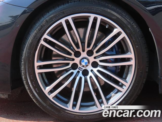 BMW 5 Series (G30) 530i M Sport Package Plus 2019 — фото 24