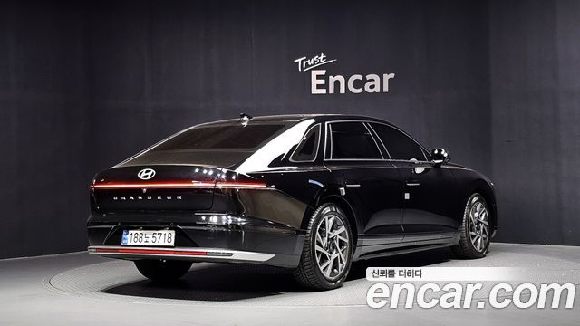 Hyundai Grandeur (GN7) 2,5 Gasoline 2WD Premium 2023 — фото 2