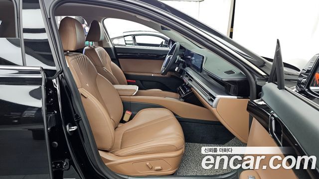 Hyundai Grandeur (GN7) 2,5 Gasoline 2WD Premium 2023 — фото 11