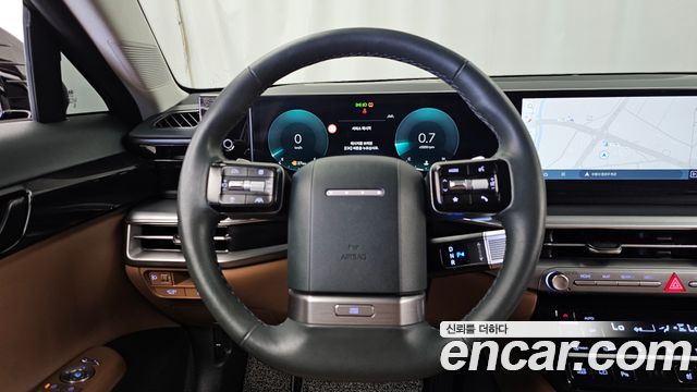 Hyundai Grandeur (GN7) 2,5 Gasoline 2WD Premium 2023 — фото 13