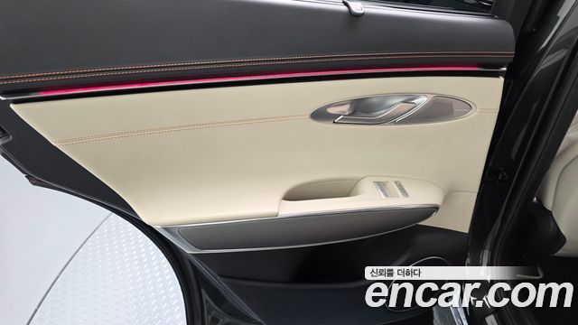 Genesis GV70 3.5T Gasoline AWD 2025 — фото 25