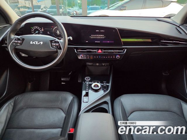 Kia Niro EV Air 2023 — фото 7