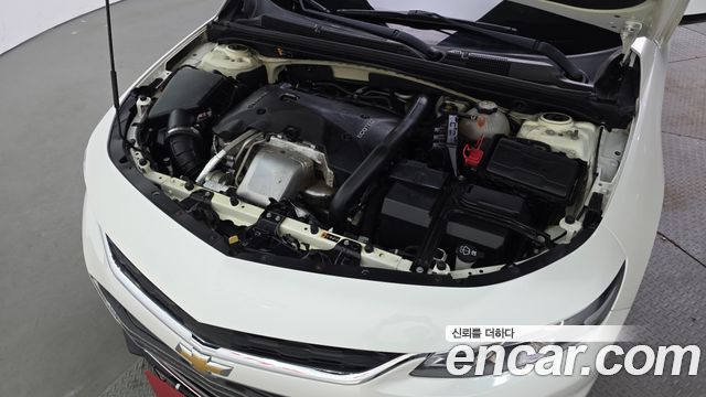 Chevrolet Malibu 2.0 Turbo LTZ Premium 2017 — фото 6
