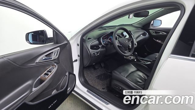 Chevrolet Malibu 2.0 Turbo LTZ Premium 2017 — фото 10