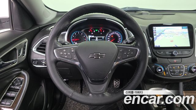 Chevrolet Malibu 2.0 Turbo LTZ Premium 2017 — фото 14
