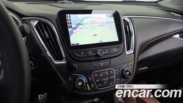 Chevrolet Malibu 2.0 Turbo LTZ Premium 2017 — фото 15