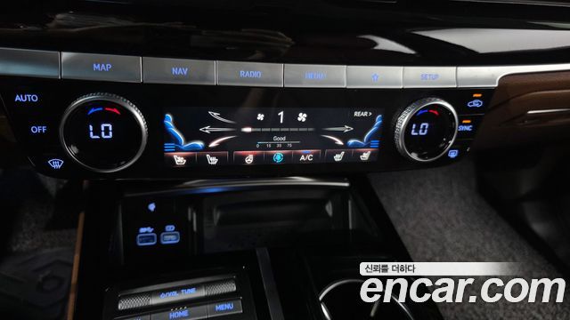 Genesis G80 (RG3) Gasoline 2.5 Turbo AWD 2024 — фото 16