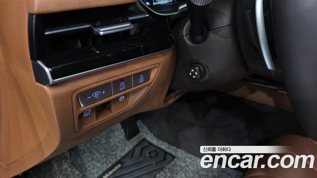 Genesis G80 (RG3) Gasoline 2.5 Turbo AWD 2024 — фото 18