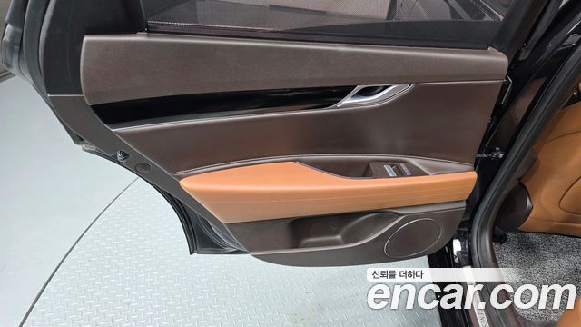 Genesis G80 (RG3) Gasoline 2.5 Turbo AWD 2024 — фото 25